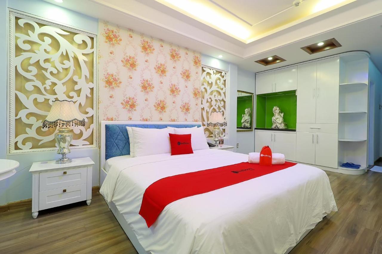 Reddoorz Plus Amore @ Nguyen Trai Street Hotel Cidade de Ho Chi Minh